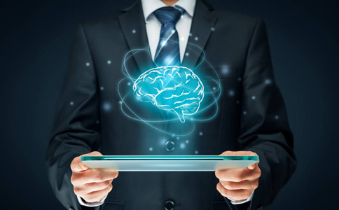 AI人才容易被獵頭主動獵??？