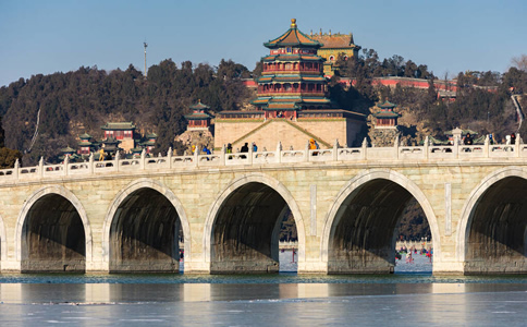 昆明教育行業(yè)有哪些知名的獵頭公司？